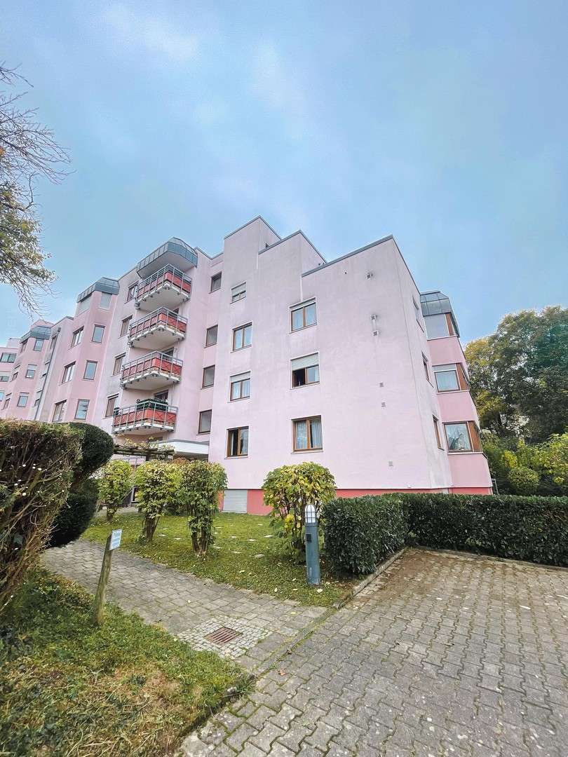 Wohnung zum Kaufen in Stuttgart 399.000 € 105 m² 4 zimmer