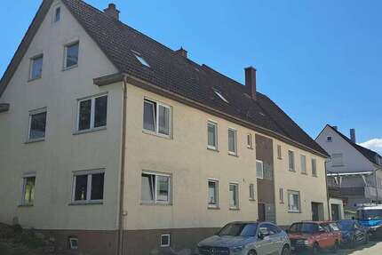 Haus Aidlingen - 8 Zimmer, 220 m&sup2;, 440.000&euro; | Angebot:26959270