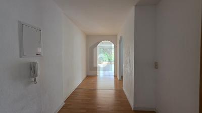 STILVOLL WOHNEN IN ZENTRALER LAGE - Etagenwohnung Ludwigsburg Eglosheim | Angebot:26378425