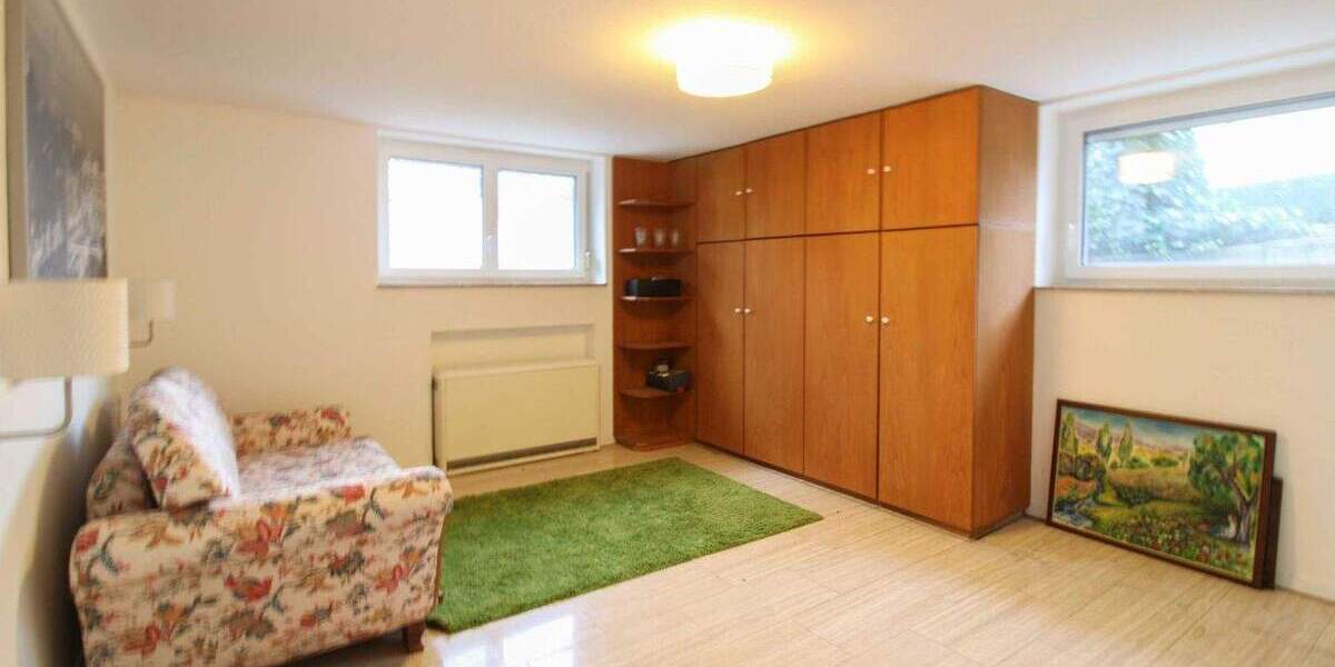 Gepflegtes und teilvermietetes MFH mit 4 Einheiten in Leinfelden-Echterdingen OT Musberg 1 zimmer