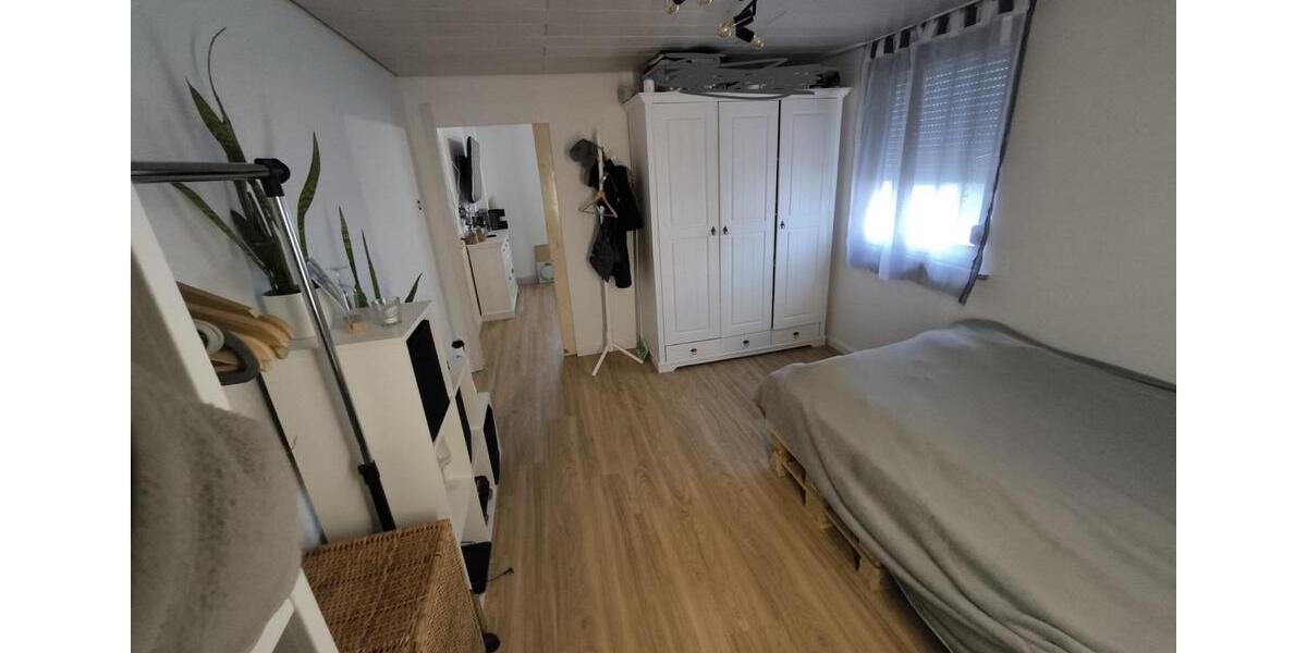 Etagenwohnung Stuttgart Neuwirtshaus - 2 Zimmer, 22 m&sup2;, 600&euro; | Angebot:24679291