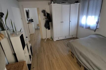 Wohnung Stuttgart Neuwirtshaus - 2 Zimmer, 22 m&sup2;, 600&euro; | Angebot:24679291