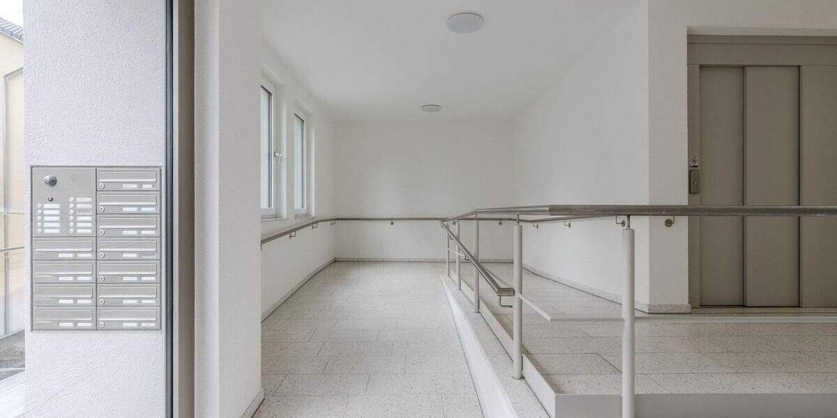 Etagenwohnung Stuttgart / Zuffenhausen Zuffenhausen - 3 Zimmer, 95 m&sup2;, 549.000&euro; | Angebot:25704153