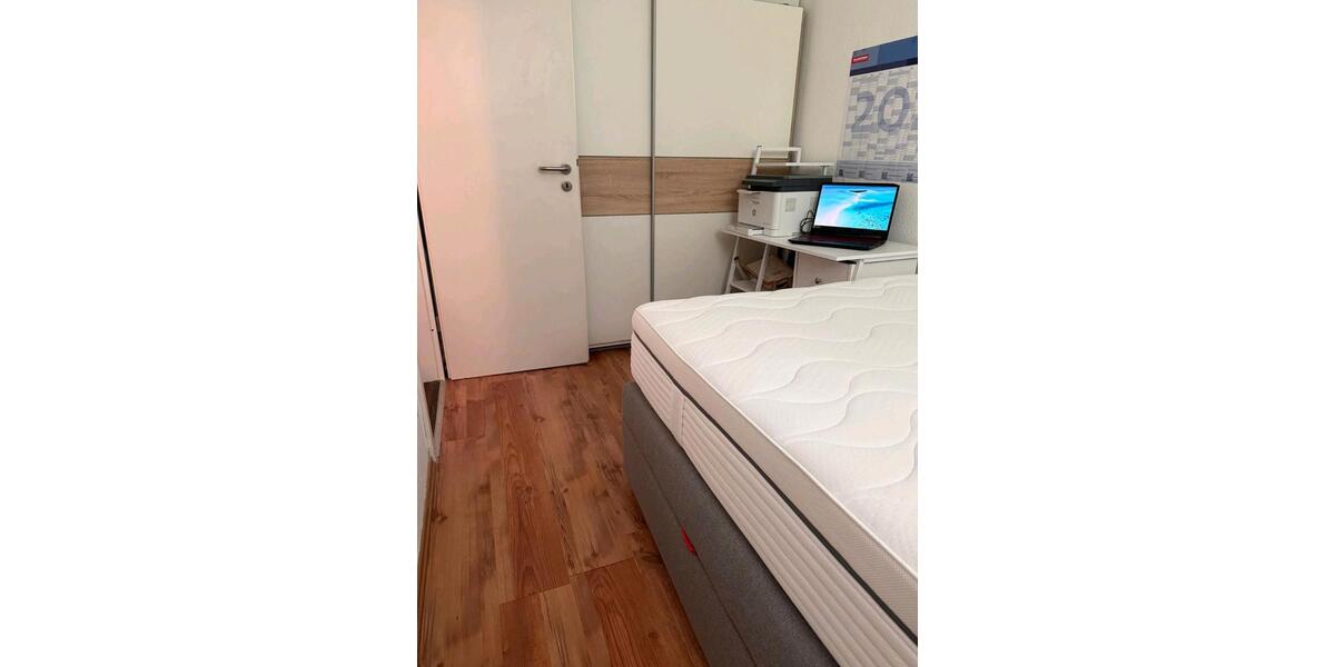 Erdgeschoßwohnung Stuttgart Luginsland - 3 Zimmer, 60 m&sup2;, 309.000&euro; | Angebot:26639907