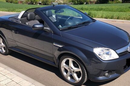 Opel Tigra 91.000 km 4.000 &euro; Stuttgart 70435