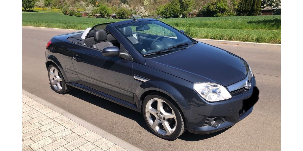 Opel Tigra 91.000 km 4.000 &euro; Stuttgart 70435