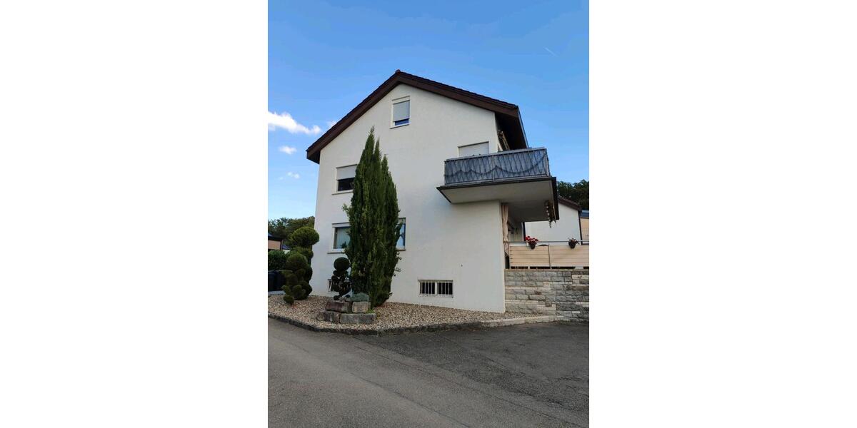 Etagenwohnung Remseck am Neckar - 3 Zimmer, 83 m&sup2;, 310.000&euro; | Angebot:26111007