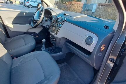 Dacia Lodgy 128.000 km 6.499 &euro; Friolzheim 71292