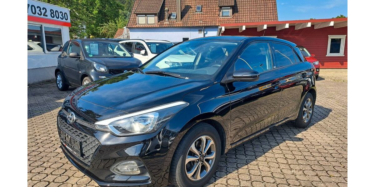 Hyundai i20 112.563 km 9.450 &euro; Nufringen 71154