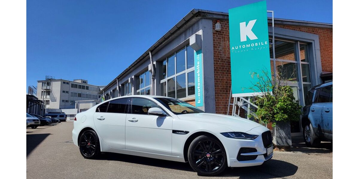 Jaguar XE 128.800 km 21.980 &euro; Stuttgart 70372