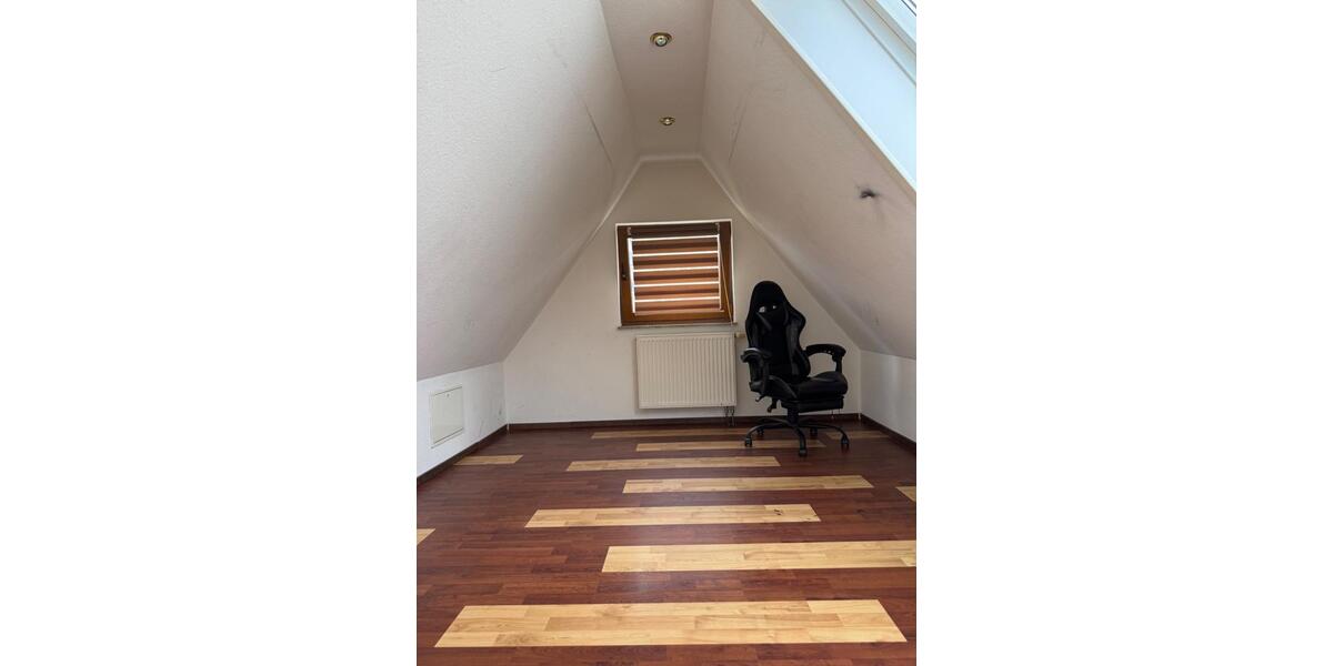 Maisonettenwohnung Stuttgart Stuttgart-Süd - 4 Zimmer, 60 m&sup2;, 1.050&euro; | Angebot:26313640