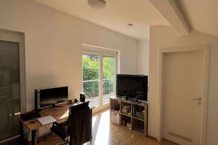 Wohnung Stuttgart Birkach - 1 Zimmer, 25 m&sup2;, 660&euro; | Angebot:26996567