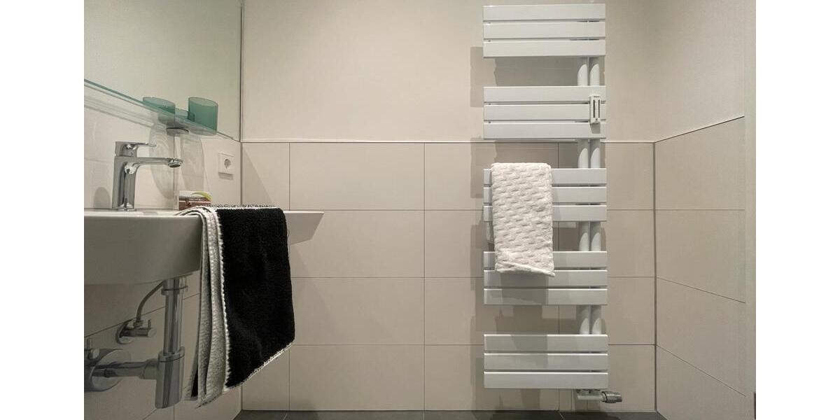 Etagenwohnung Stuttgart Degerloch - 2 Zimmer, 60 m&sup2;, 1.590&euro; | Angebot:26267558