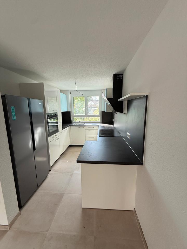 Energiesparwunder trifft Familienidylle – Reihenhaus (A+) in Steinenbronn