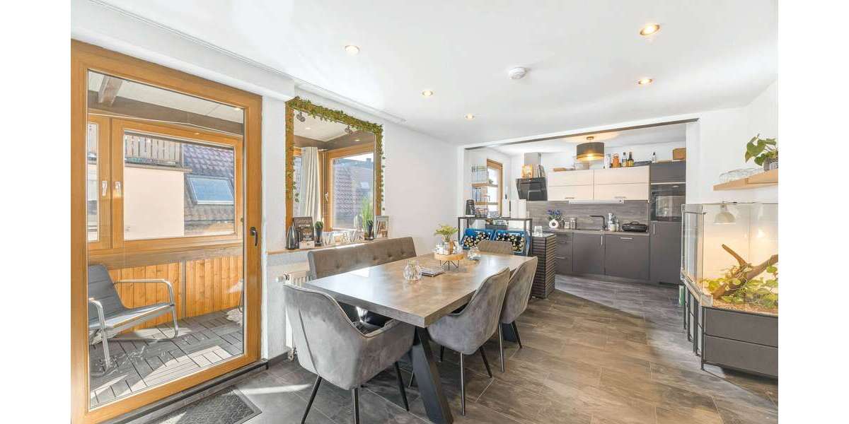 Etagenwohnung Metzingen - 3 Zimmer, 101 m&sup2;, 349.000&euro; | Angebot:26167615