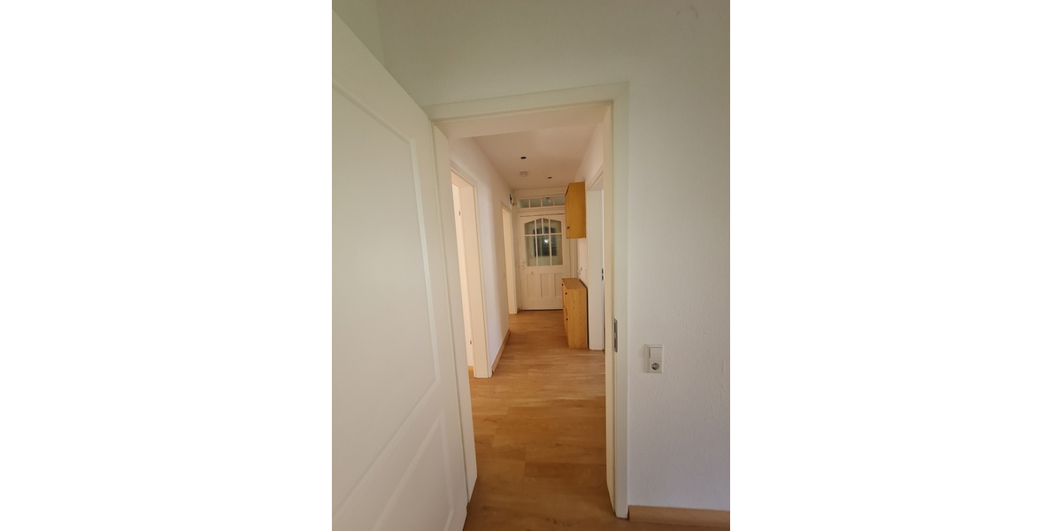 Gepflegtes 6-FH in ruhiger Lage, Nähe Zentrum Stuttgart-Bad Cannstatt - Rendite ca. 4 % netto - Mehrfamilienhaus, Wohnhaus Stuttgart / Bad Cannstatt Bad Cannstatt (Stadtbezirk) | Angebot:26888799