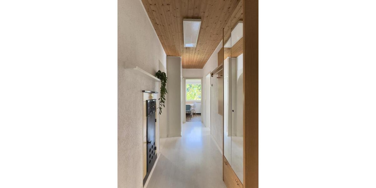 Hochparterre Stuttgart Hedelfingen - 3 Zimmer, 77 m&sup2;, 329.000&euro; | Angebot:26889119