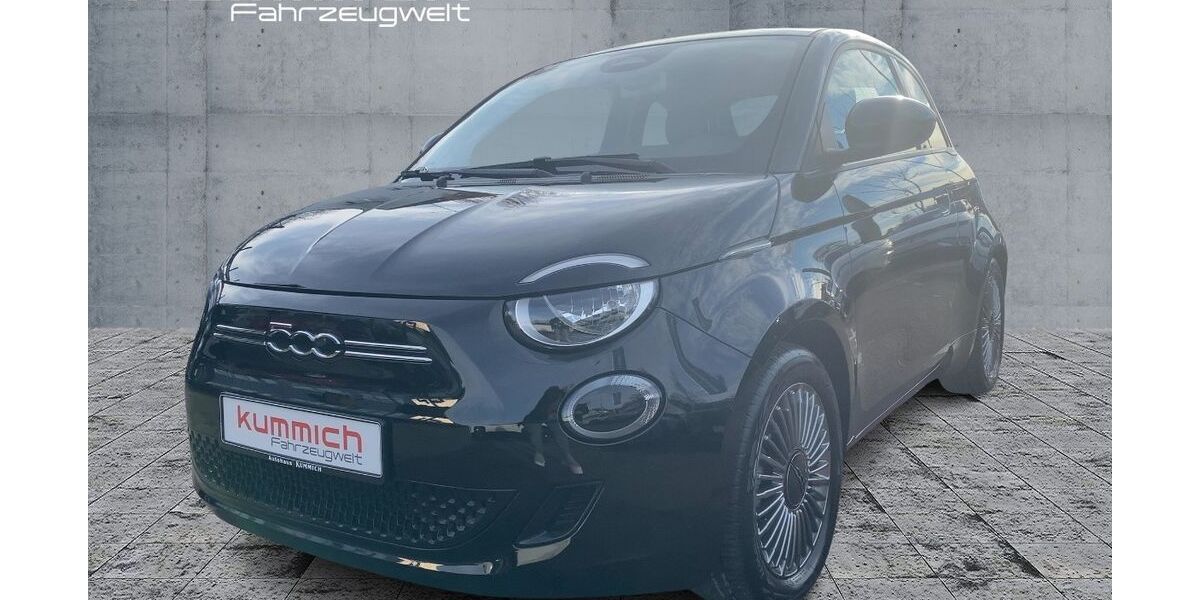 Fiat 500e 62.328 km 15.290 € Köngen 73257