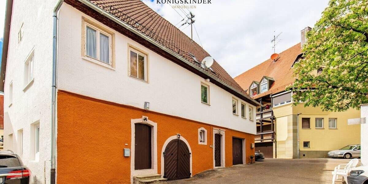 Einfamilienhaus Ditzingen / Hirschlanden Hirschlanden - 8 Zimmer, 199 m&sup2;, 699.000&euro; | Angebot:26472257