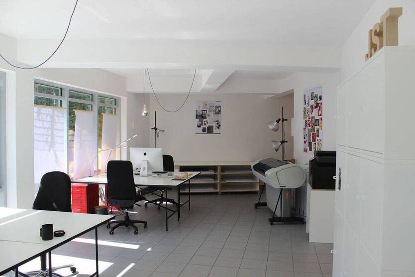 Home-Office-Platz im Französischen Viertel - All-in-Miete