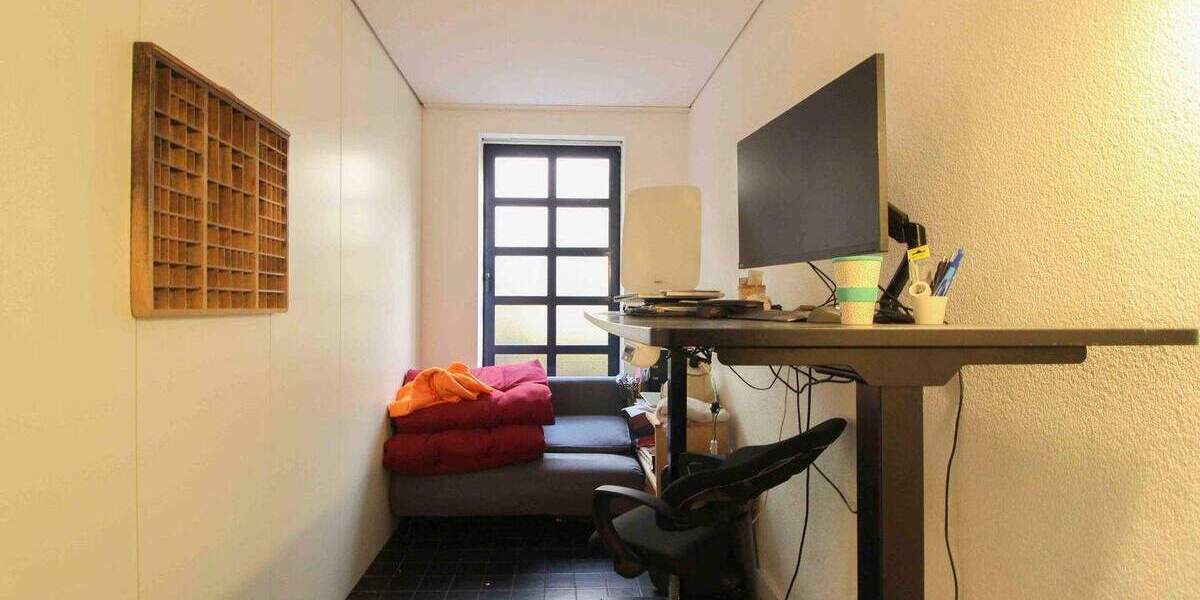 Etagenwohnung Stuttgart Mitte - 2 Zimmer, 90 m&sup2;, 499.000&euro; | Angebot:25649943