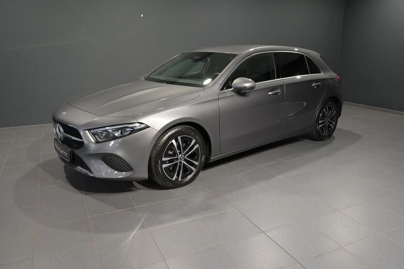 Mercedes-Benz A 200 3.201 km 35.870 € Waiblingen 71332