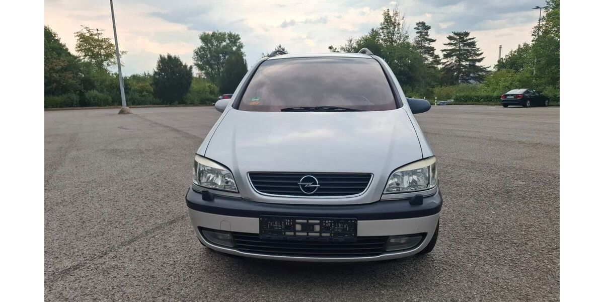 Opel Zafira 183.000 km 1.499 &euro; stuttgart 70469
