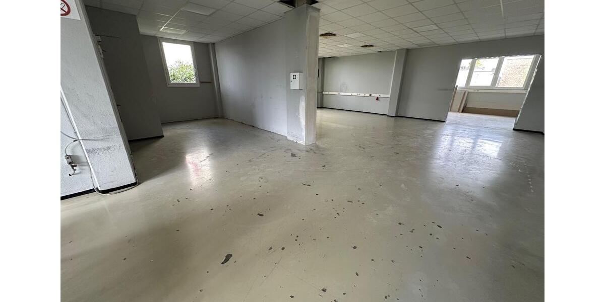 Gewerbeobjekt Renningen - 2.400&euro; | Angebot:26185788