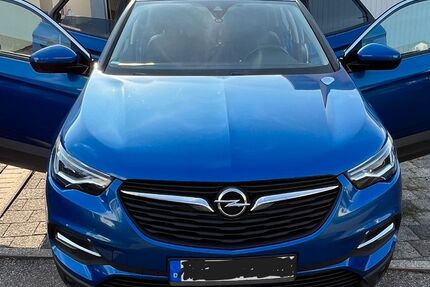 Opel Grandland (X) 145.000 km 7.800 &euro; Winnenden 71364