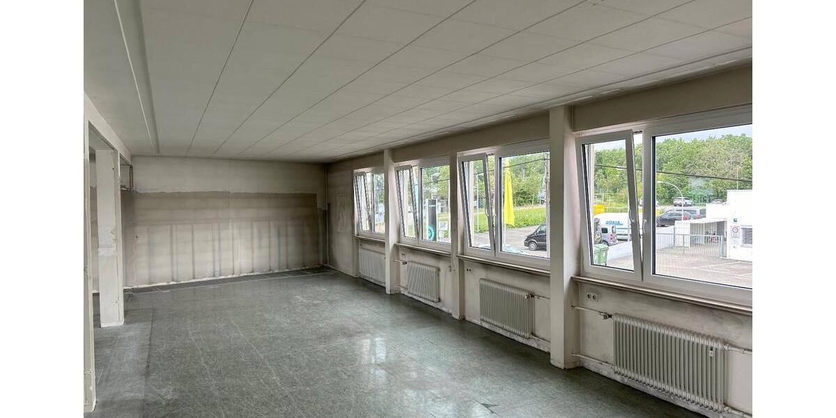 Gewerbeobjekt Stuttgart Zuffenhausen - 1.350&euro; | Angebot:25313101