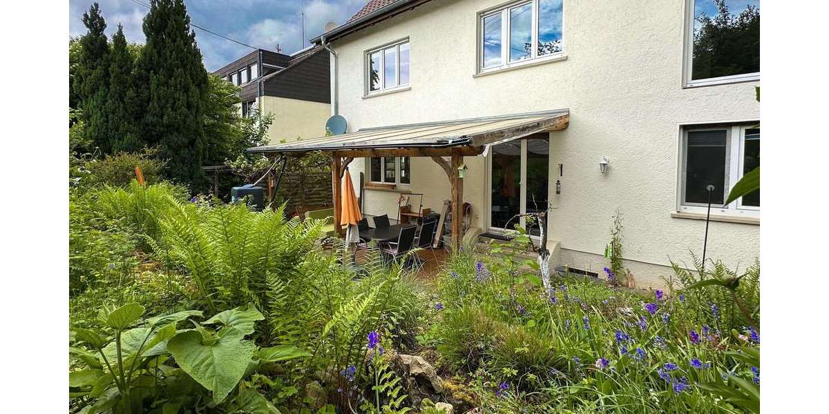 Etagenwohnung Esslingen Hegensberg - 5 Zimmer, 94 m&sup2;, 349.000&euro; | Angebot:26985148