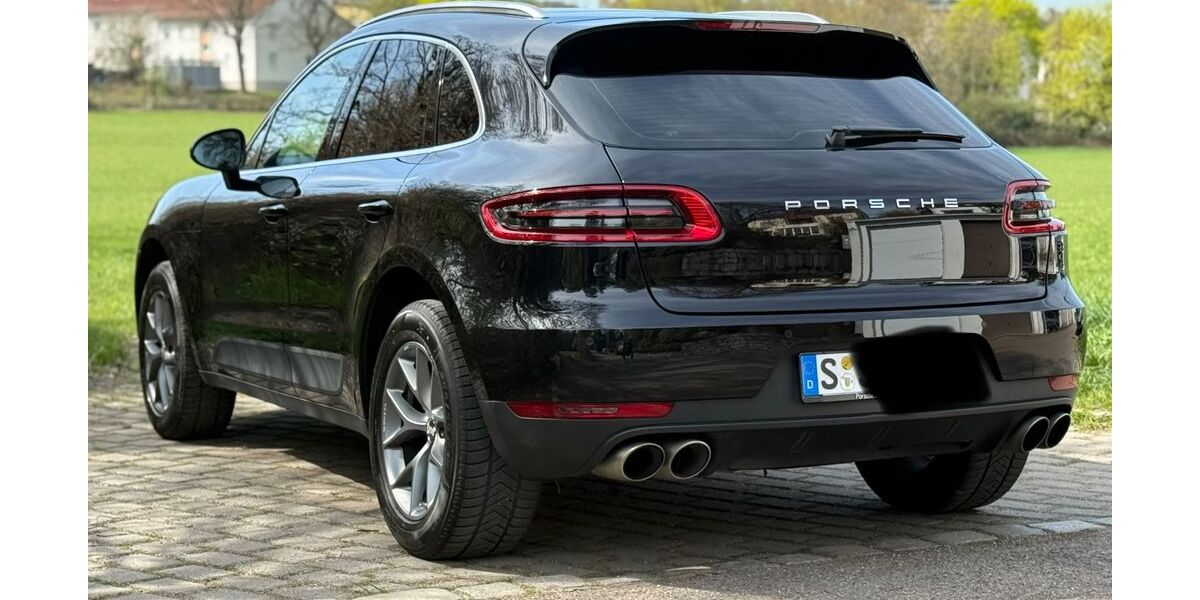 Porsche Macan 89.000 km 38.900 &euro; Stuttgart 70499