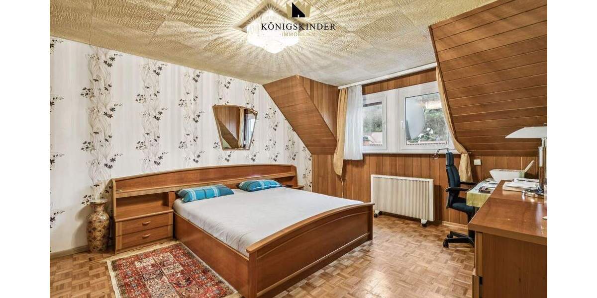 Etagenwohnung Stuttgart Untertürkheim - 3 Zimmer, 79 m&sup2;, 199.000&euro; | Angebot:25210793