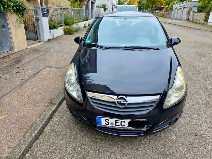 Opel Corsa 91.000 km 3.300 € Stuttgart 70435