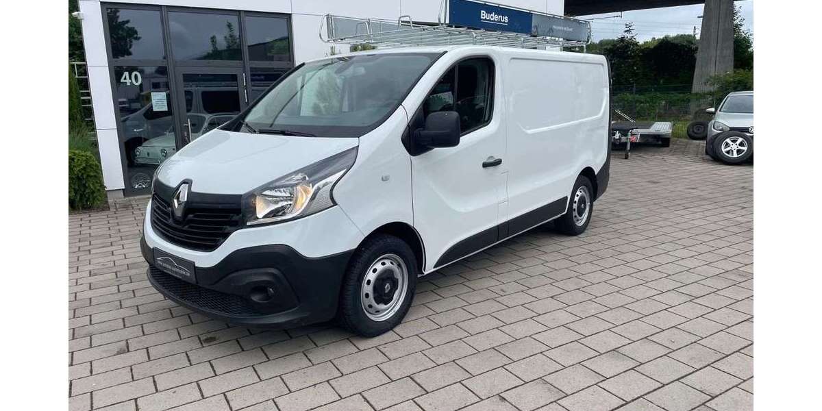 Renault Trafic 98.150 km 12.999 &euro; Urbach 73660