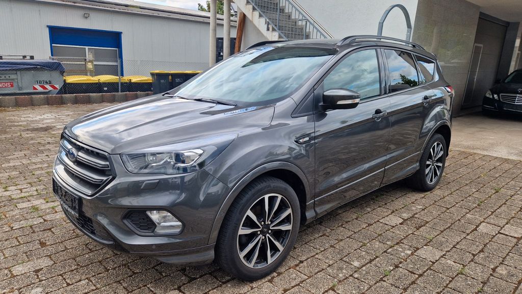 Ford Kuga 68.000 km 14.900 &euro; Ludwigsburg 71634