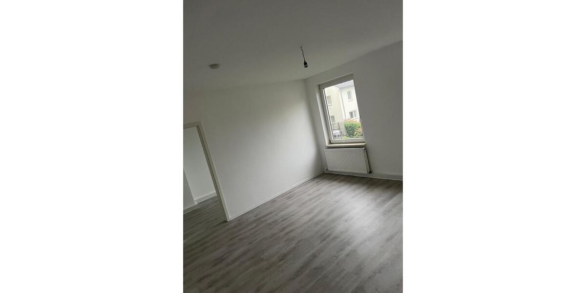 Etagenwohnung Stuttgart Degerloch - 3 Zimmer, 70 m&sup2;, 1.100&euro; | Angebot:26350163
