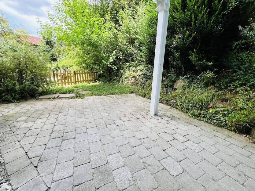Tolle Erdgeschoßwohnung mit Gartenanteil