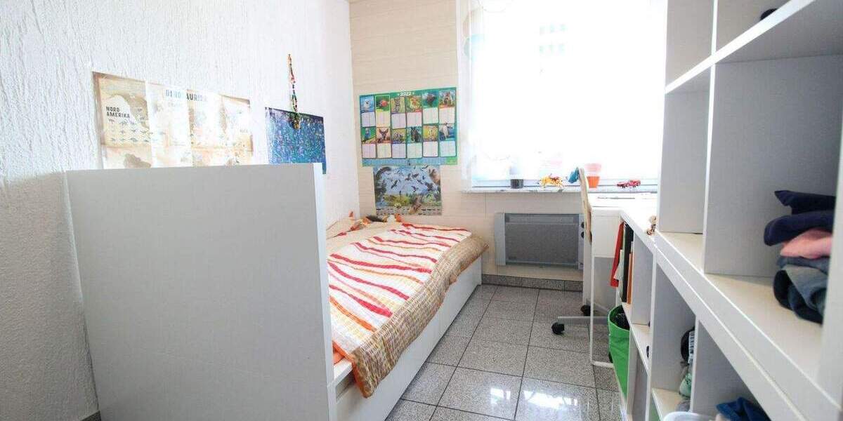 Einfamilienhaus Waiblingen Beinstein - 4 Zimmer, 270.000&euro; | Angebot:25347526