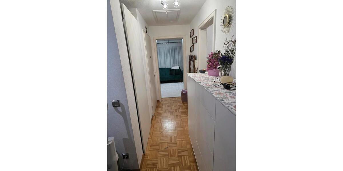 Dachgeschoßwohnung Stuttgart Birkach - 2.5 Zimmer, 58 m&sup2;, 850&euro; | Angebot:25451996