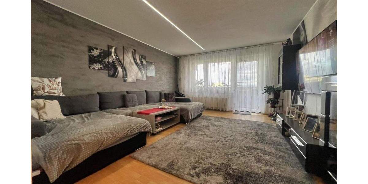 Etagenwohnung Nürtingen - 3 Zimmer, 81 m&sup2;, 305.000&euro; | Angebot:26930726