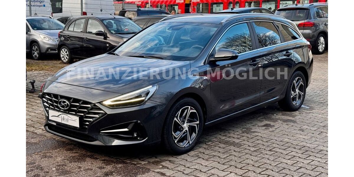 Hyundai i30 80.000 km 16.899 € Stuttgart 70327