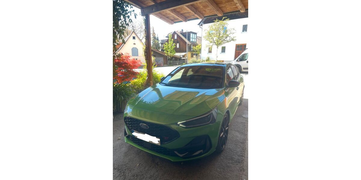 Ford Focus 27.000 km 33.000 &euro; Baltmannsweiler 73666