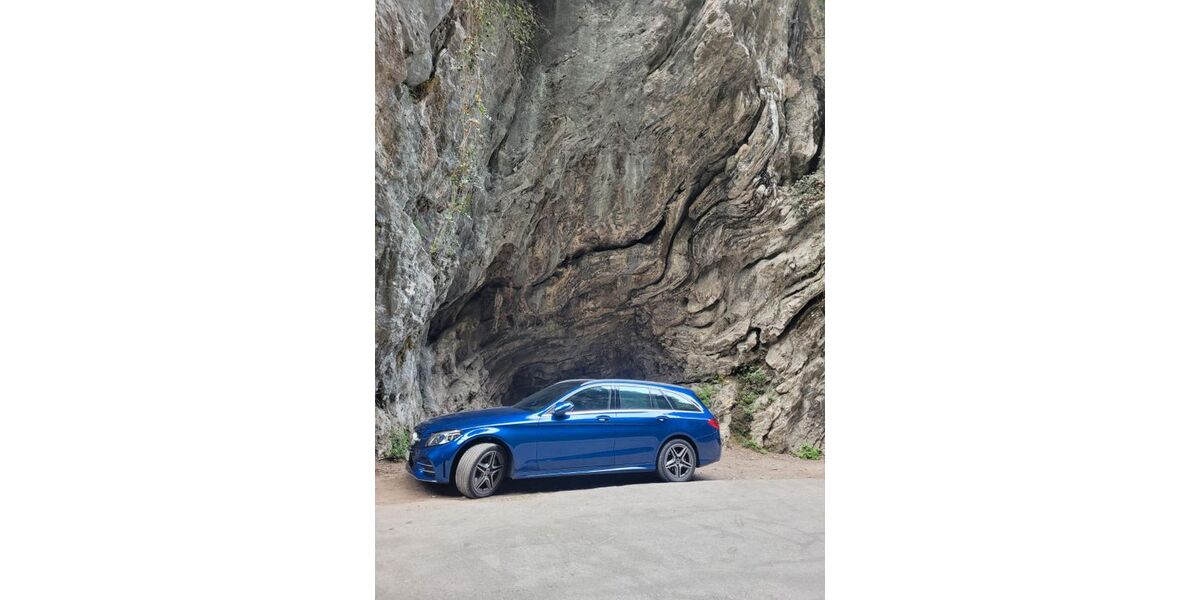 Mercedes-Benz C 300 56.020 km 32.900 &euro; Sersheim 74372