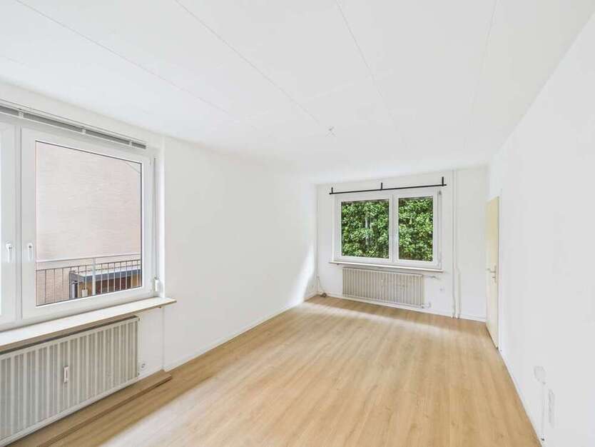 Wohnung zum Mieten in Stuttgart Untertürkheim 480 € 36.93 m²