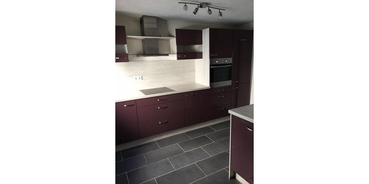 Doppelhaushälfte Ludwigsburg - 6 Zimmer, 173 m&sup2;, 499.000&euro; | Angebot:26204330