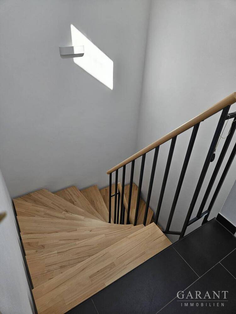 Großzügiges Reihenmittelhaus in ruhiger Wohnlage!