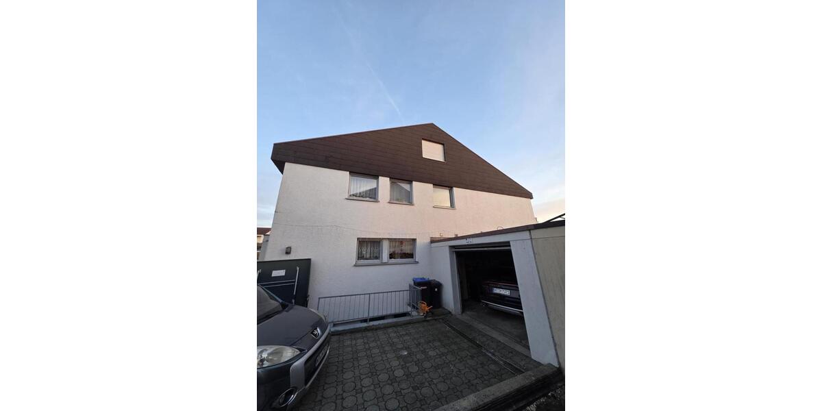 Doppelhaushälfte Nürtingen - 6 Zimmer, 219 m&sup2;, 550.000&euro; | Angebot:26074031