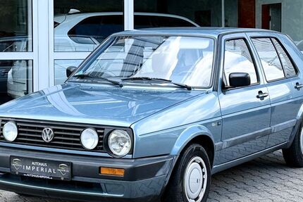 VW Golf 28.720 km 8.300 € Aspach 71546