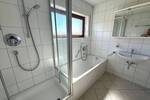 Etagenwohnung Filderstadt Bernhausen - 4 Zimmer, 120 m&sup2;, 1.390&euro; | Angebot:26418877